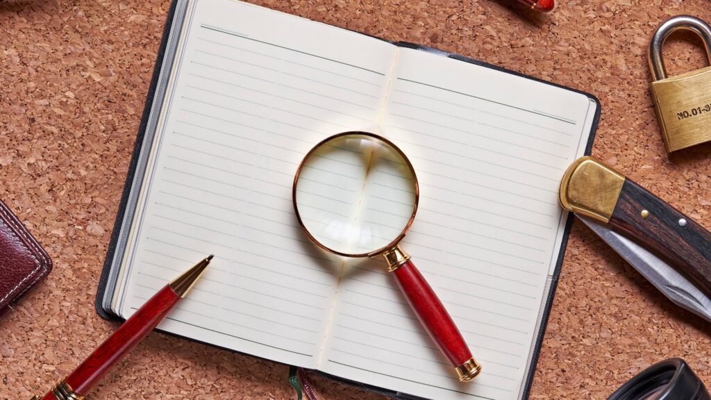 Servicio de seguimiento y vigilancia privada realizado por profesionales calificados.